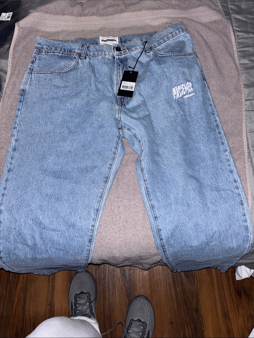 Relaxed Light Blue Men’s Denim Jeans by